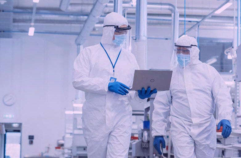 Two scientists in lab