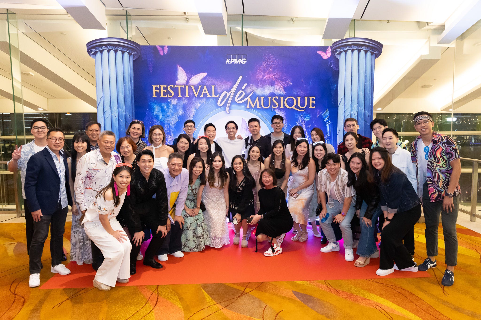 KPMG Dinner & Dance 2024 group photo at photo booth