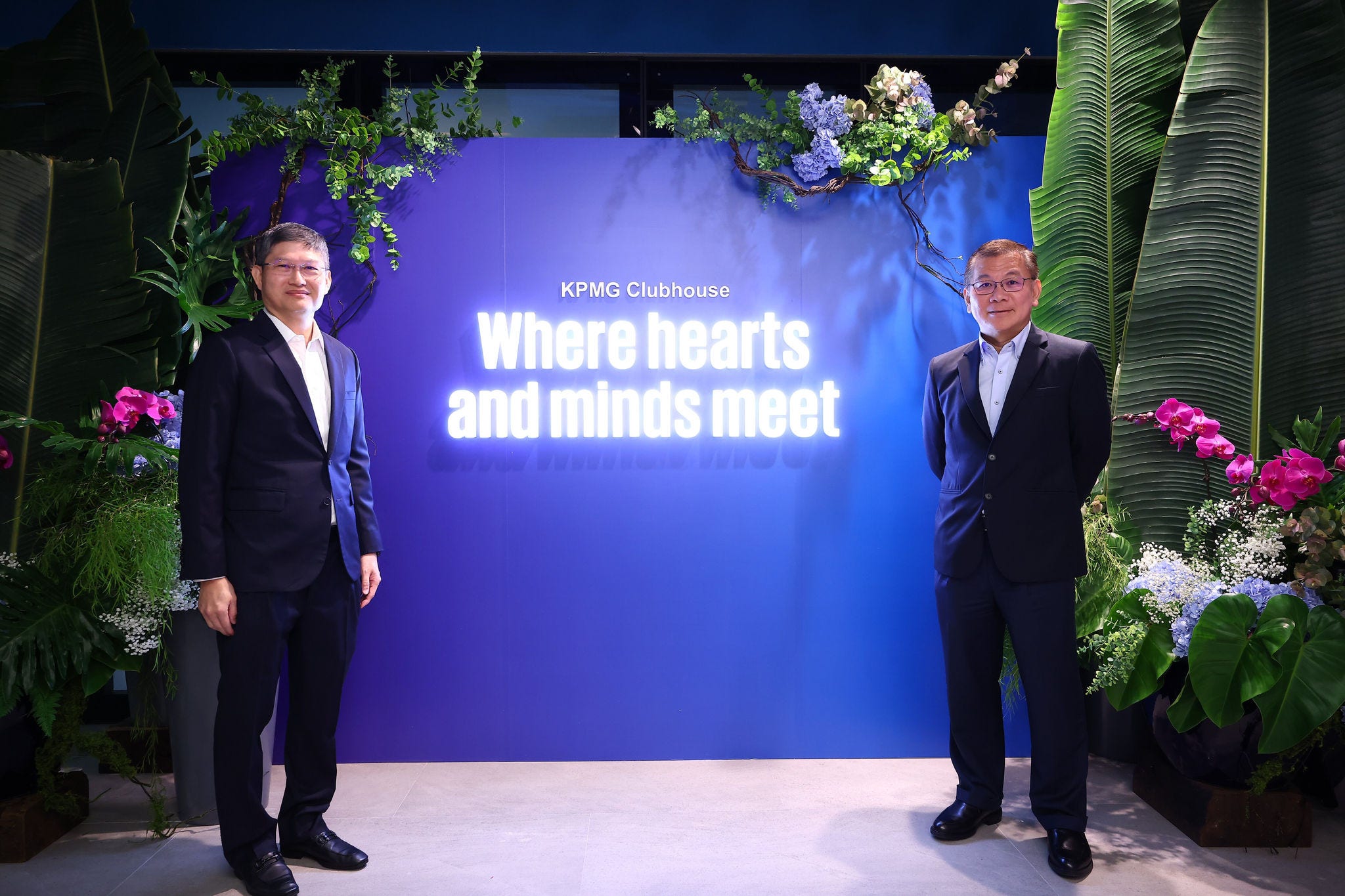 Managing Partner Ong Pang Thye and Partner Tay Hong Beng at the official opening of KPMG in Singapore's office at Asia Square