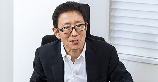 KPMG　足立