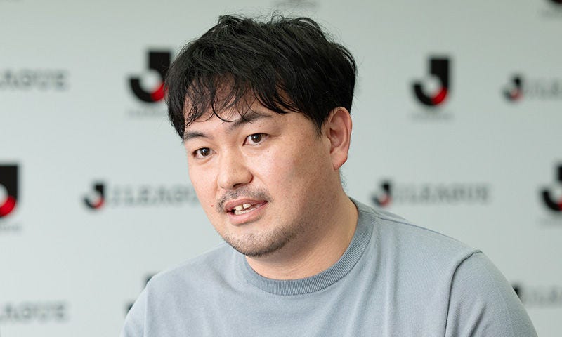 Japanese alt text: KPMG　成島