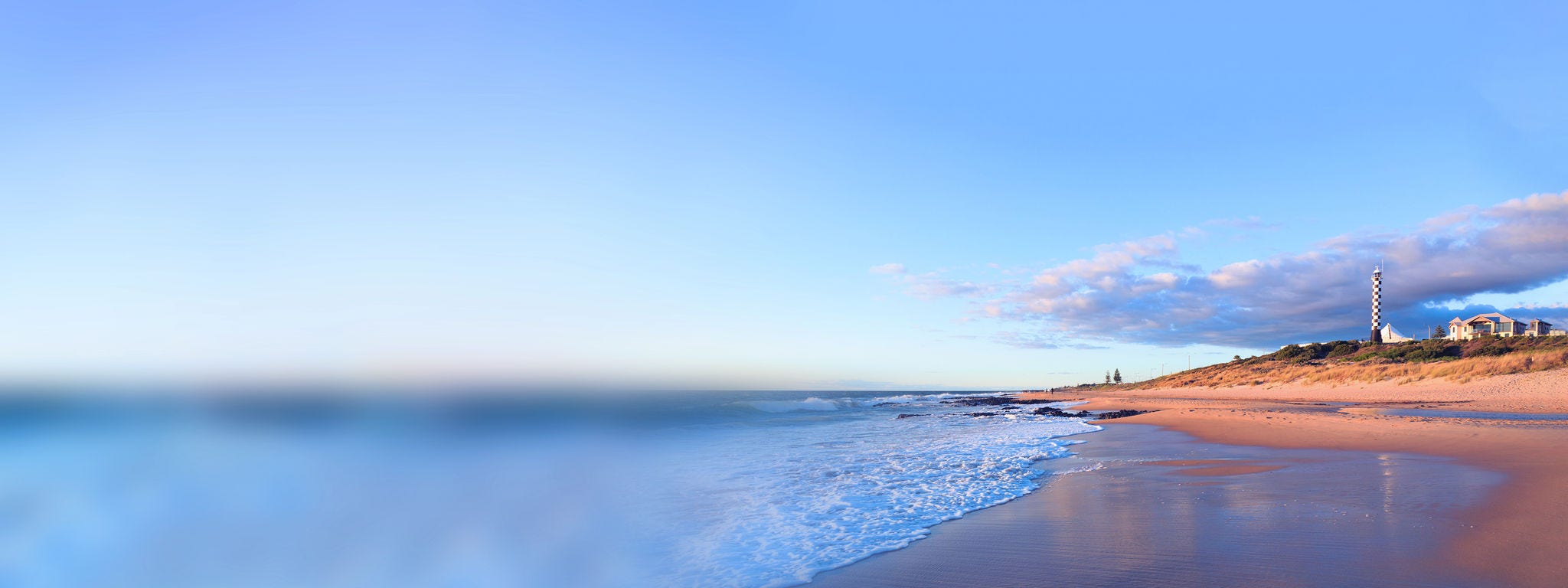 Bunbury lighthouse and beach