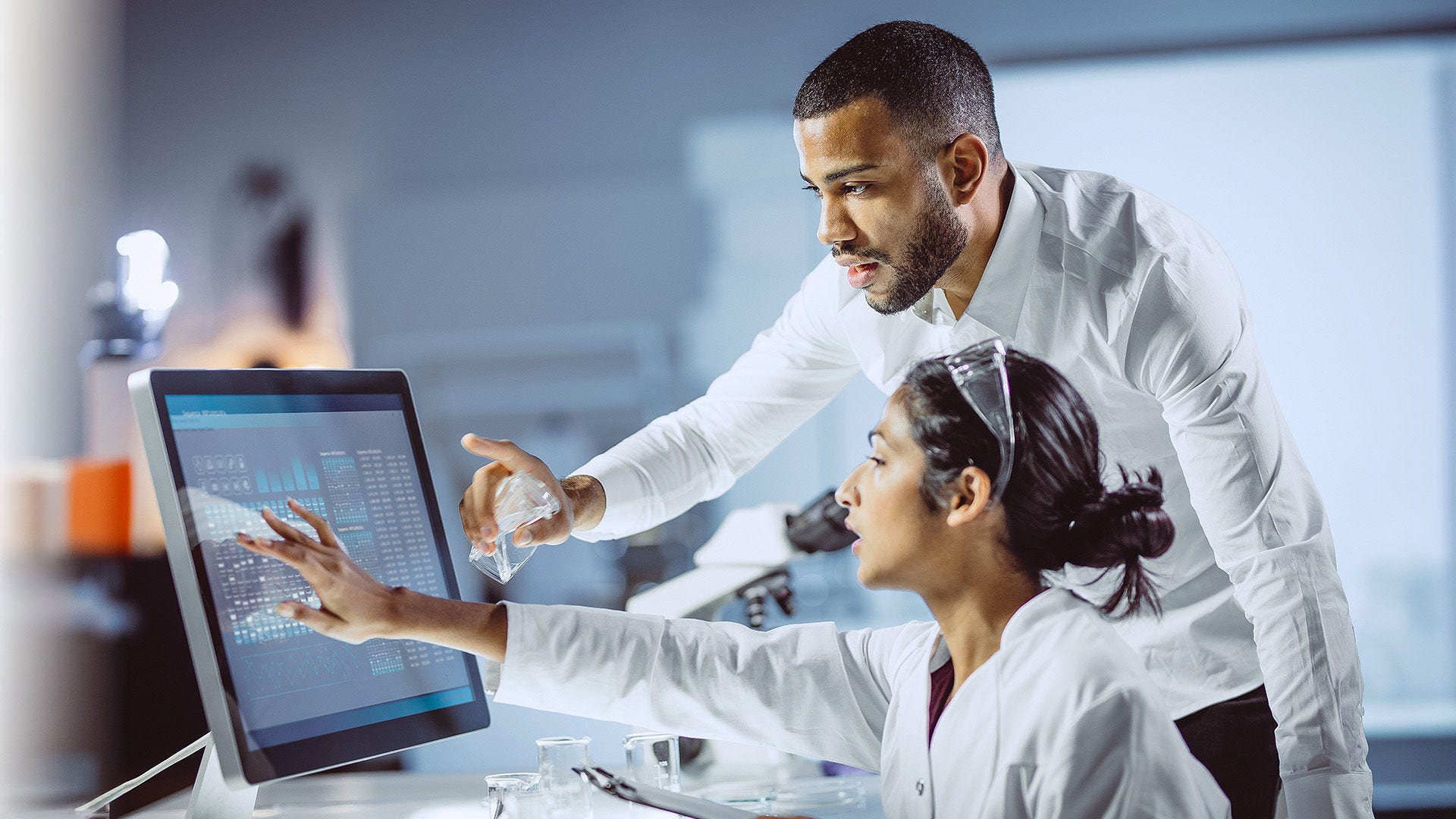 Woman and man in a laboratory