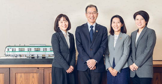 Japanese alt text: 東京地下鉄株式会社_堂免氏と増田氏と増田氏、KPMG