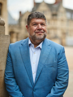 Image of Leigh Hopkins
